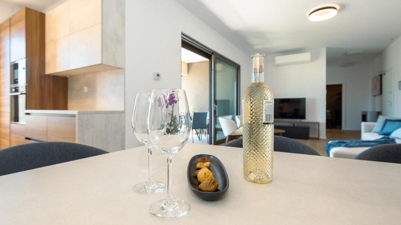Pr Premium Apartment Rovinj Bagian luar foto